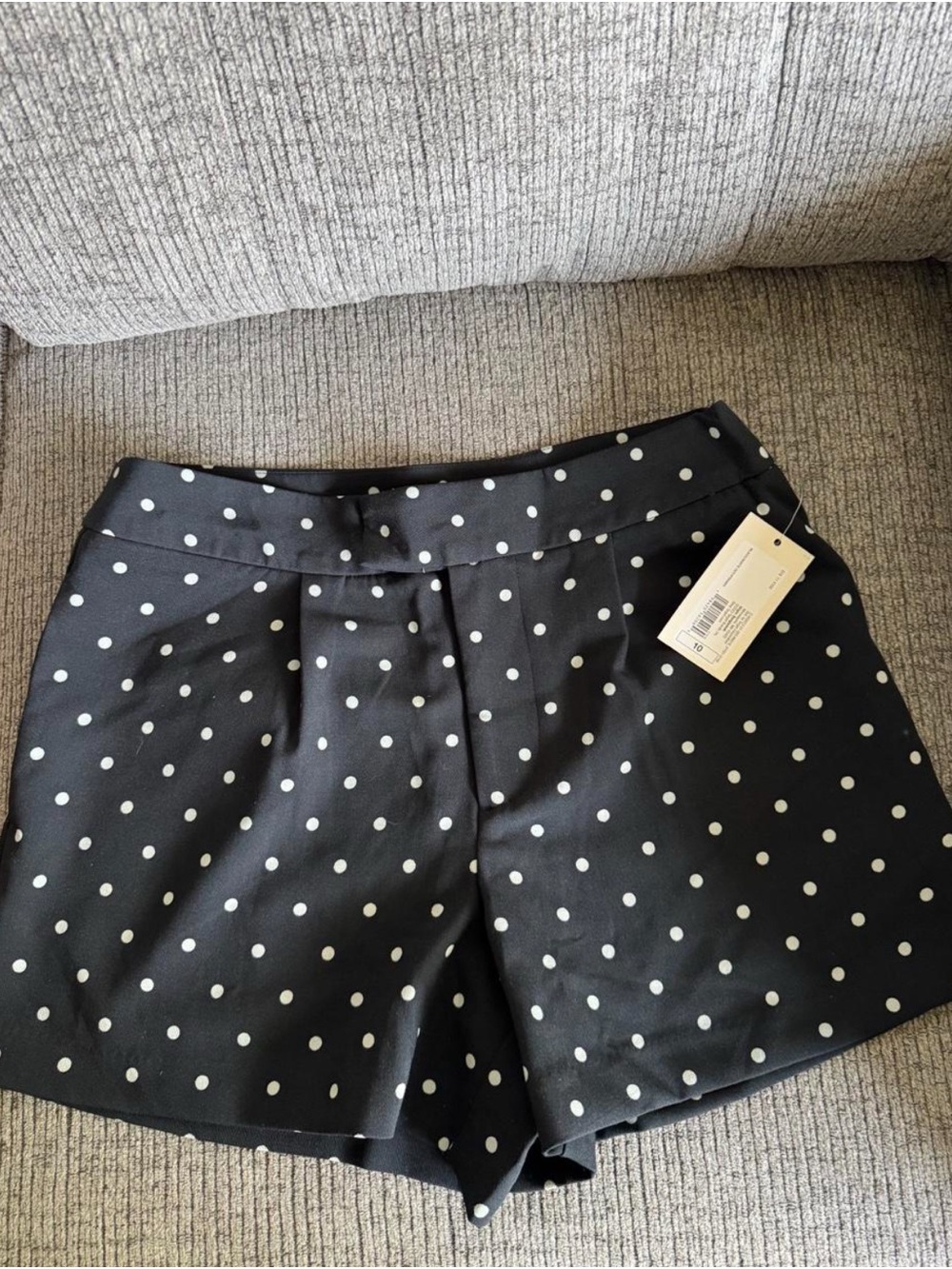 Polka Dot High-Waist Women's Shorts - Black/White